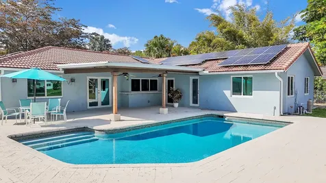 1380 Nw 93rd Terrace Plantation FL 33322