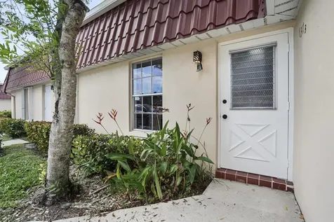 737 Nantucket Circle Lake Worth FL 33467