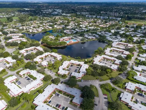 737 Nantucket Circle Lake Worth FL 33467