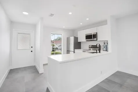 737 Nantucket Circle Lake Worth FL 33467