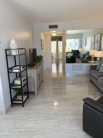 3280 Lake Osborne Drive Lake Worth Beach FL 33461