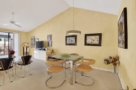 7509 Glendevon Lane Delray Beach FL 33446