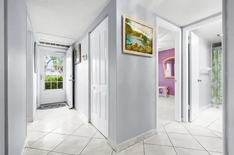 250 NE 20th Street Boca Raton FL 33431
