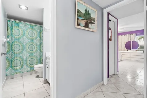250 NE 20th Street Boca Raton FL 33431