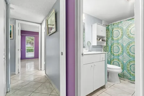250 NE 20th Street Boca Raton FL 33431