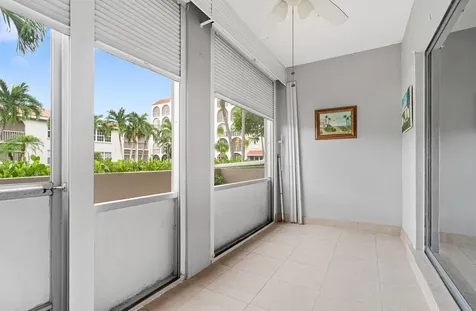 250 NE 20th Street Boca Raton FL 33431