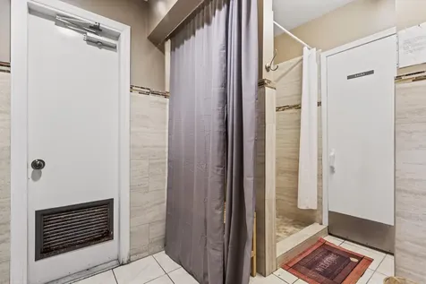 250 NE 20th Street Boca Raton FL 33431