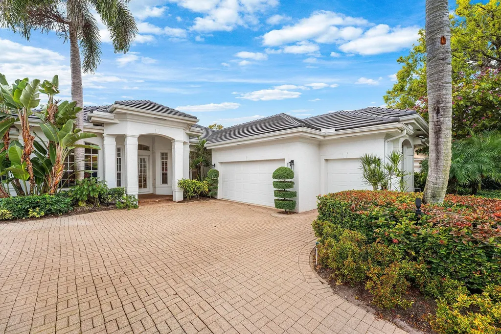 132 Pembroke Drive Palm Beach Gardens FL 33418