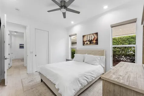 132 Pembroke Drive Palm Beach Gardens FL 33418