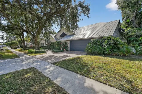 2388 Palm Harbor Drive Palm Beach Gardens FL 33410