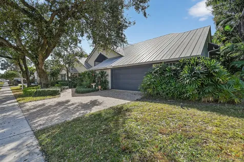 2388 Palm Harbor Drive Palm Beach Gardens FL 33410