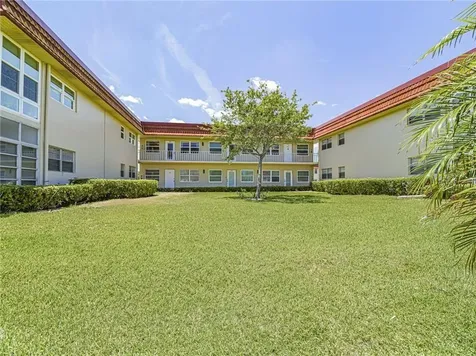66 Woodland Drive Vero Beach FL 32962