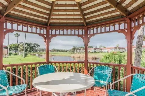 66 Woodland Drive Vero Beach FL 32962