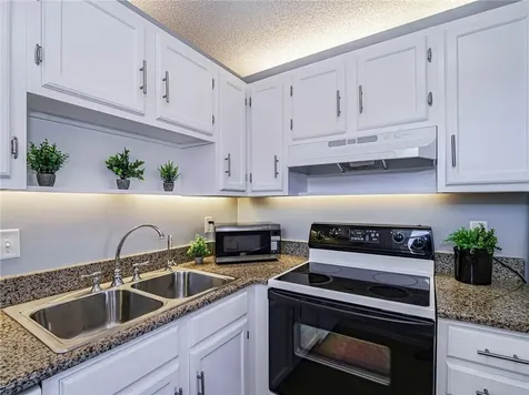 66 Woodland Drive Vero Beach FL 32962