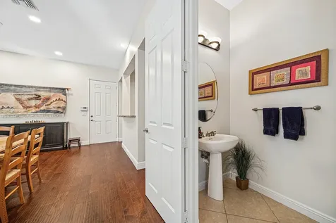 834 Nw 83rd Lane Boca Raton FL 33487