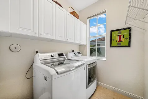 834 Nw 83rd Lane Boca Raton FL 33487