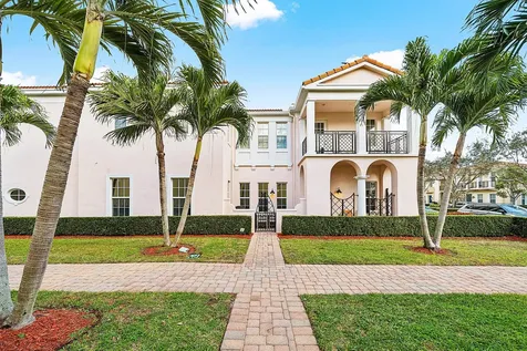 834 Nw 83rd Lane Boca Raton FL 33487