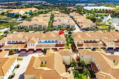 834 Nw 83rd Lane Boca Raton FL 33487