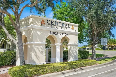 834 Nw 83rd Lane Boca Raton FL 33487