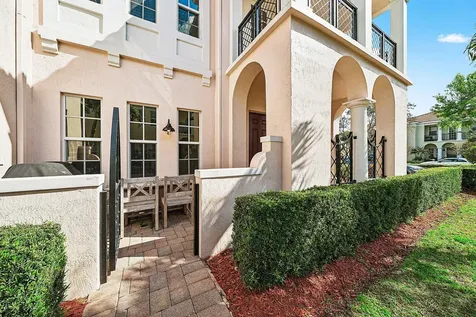 834 Nw 83rd Lane Boca Raton FL 33487