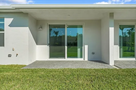 6429 Seabright Terrace Fort Pierce FL 34946