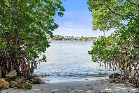 1607 Seabrook Road Jupiter FL 33469