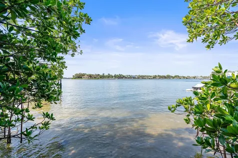 1607 Seabrook Road Jupiter FL 33469