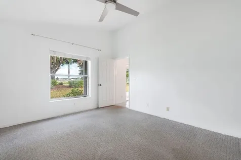1975 Oak Berry Circle Wellington FL 33414