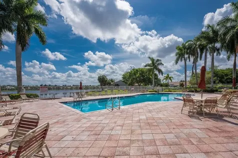 1975 Oak Berry Circle Wellington FL 33414