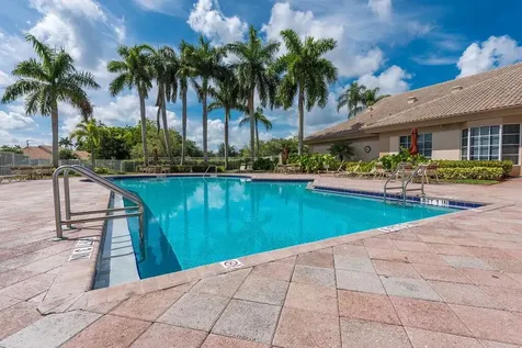 1975 Oak Berry Circle Wellington FL 33414