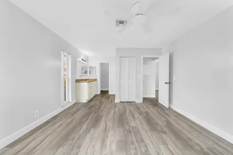 13984 Via Flora Delray Beach FL 33484