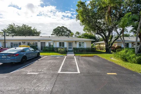 13984 Via Flora Delray Beach FL 33484