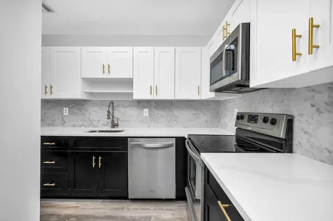 13984 Via Flora Delray Beach FL 33484