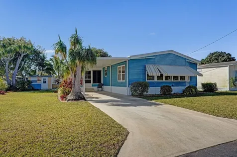4146 S Shady Lane Boynton Beach FL 33436
