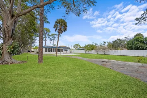 4458 Gun Club Road West Palm Beach FL 33406