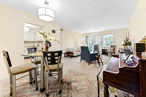 1951 Ne 2nd Avenue Wilton Manors FL 33305