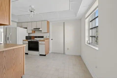 2201 Sw 22nd Way Boynton Beach FL 33426