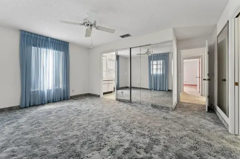 2201 Sw 22nd Way Boynton Beach FL 33426