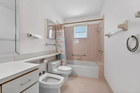 2201 Sw 22nd Way Boynton Beach FL 33426