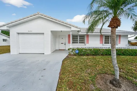 2201 Sw 22nd Way Boynton Beach FL 33426