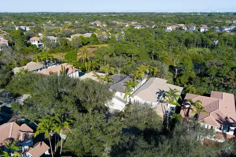 957 Mill Creek Drive Palm Beach Gardens FL 33410