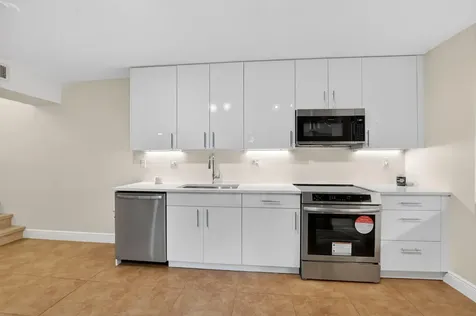 22958 Oxford Place Boca Raton FL 33433