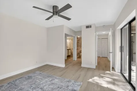 22958 Oxford Place Boca Raton FL 33433