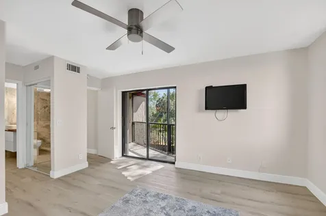 22958 Oxford Place Boca Raton FL 33433