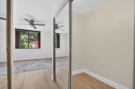 22958 Oxford Place Boca Raton FL 33433