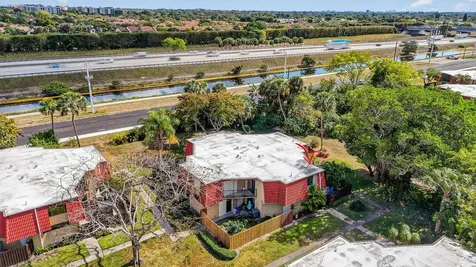 22958 Oxford Place Boca Raton FL 33433