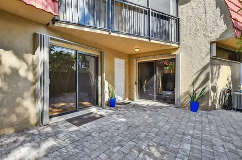 22958 Oxford Place Boca Raton FL 33433