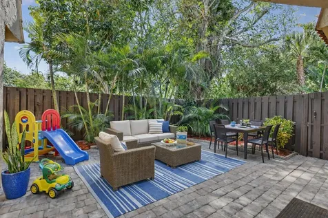 22958 Oxford Place Boca Raton FL 33433