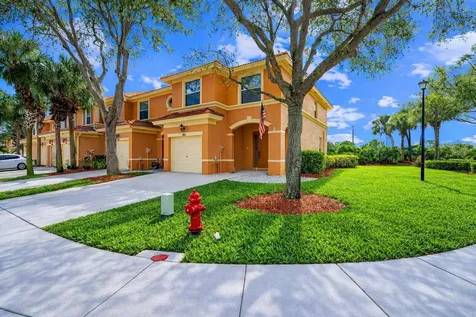 395 River Bluff Lane Royal Palm Beach FL 33411