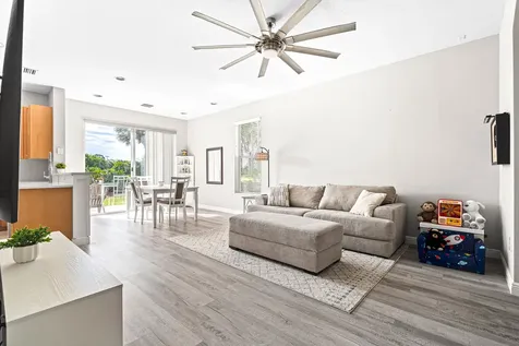 395 River Bluff Lane Royal Palm Beach FL 33411